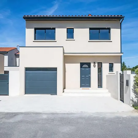 Holiday Maison Calypso By Interhome נרבון